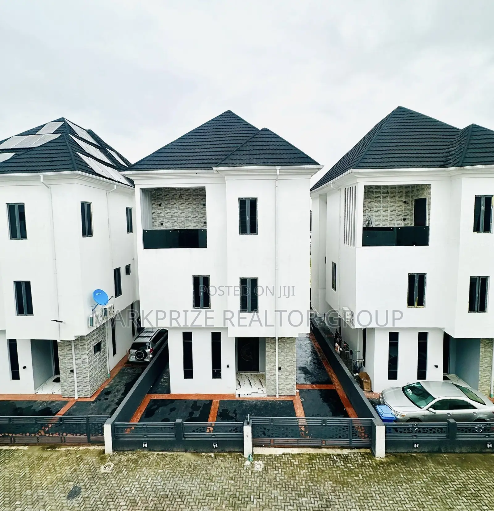 4bdrm Duplex in Amuwo-Odofin Lagos for sale in Amuwo-Odofin