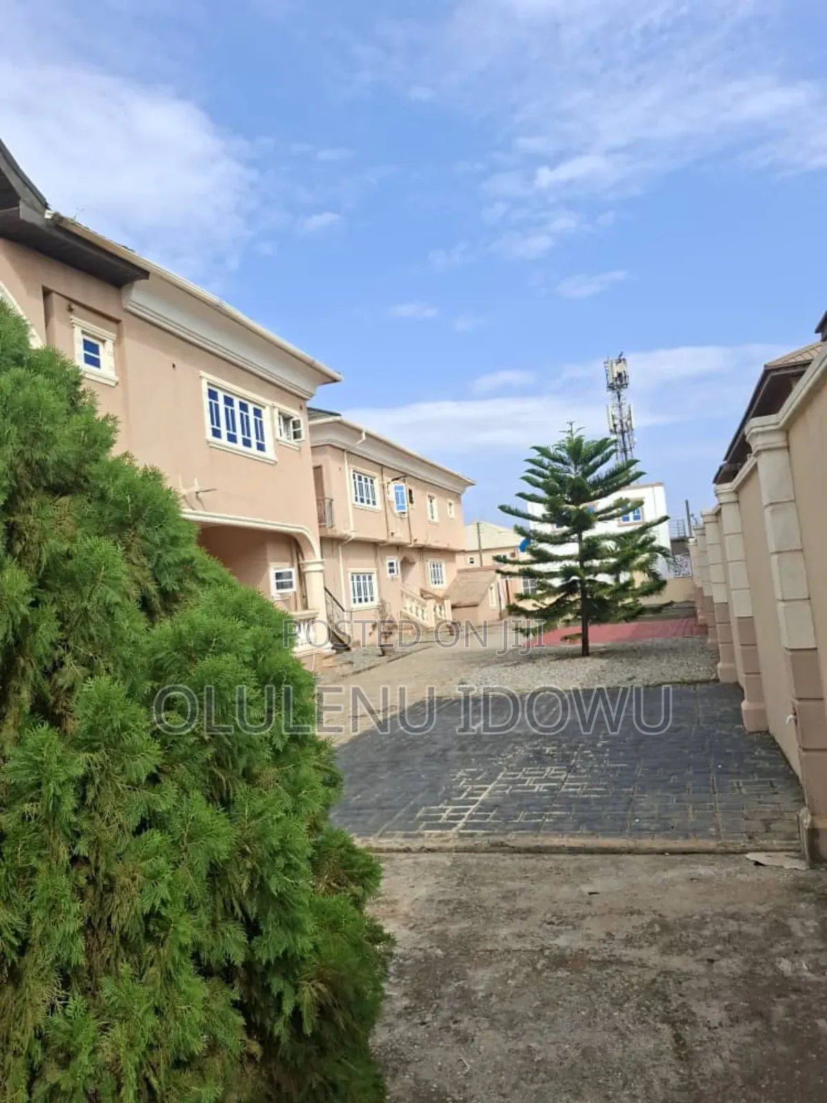 Furnished 2bdrm Block of Flats in Baruwa for sale in Baruwa