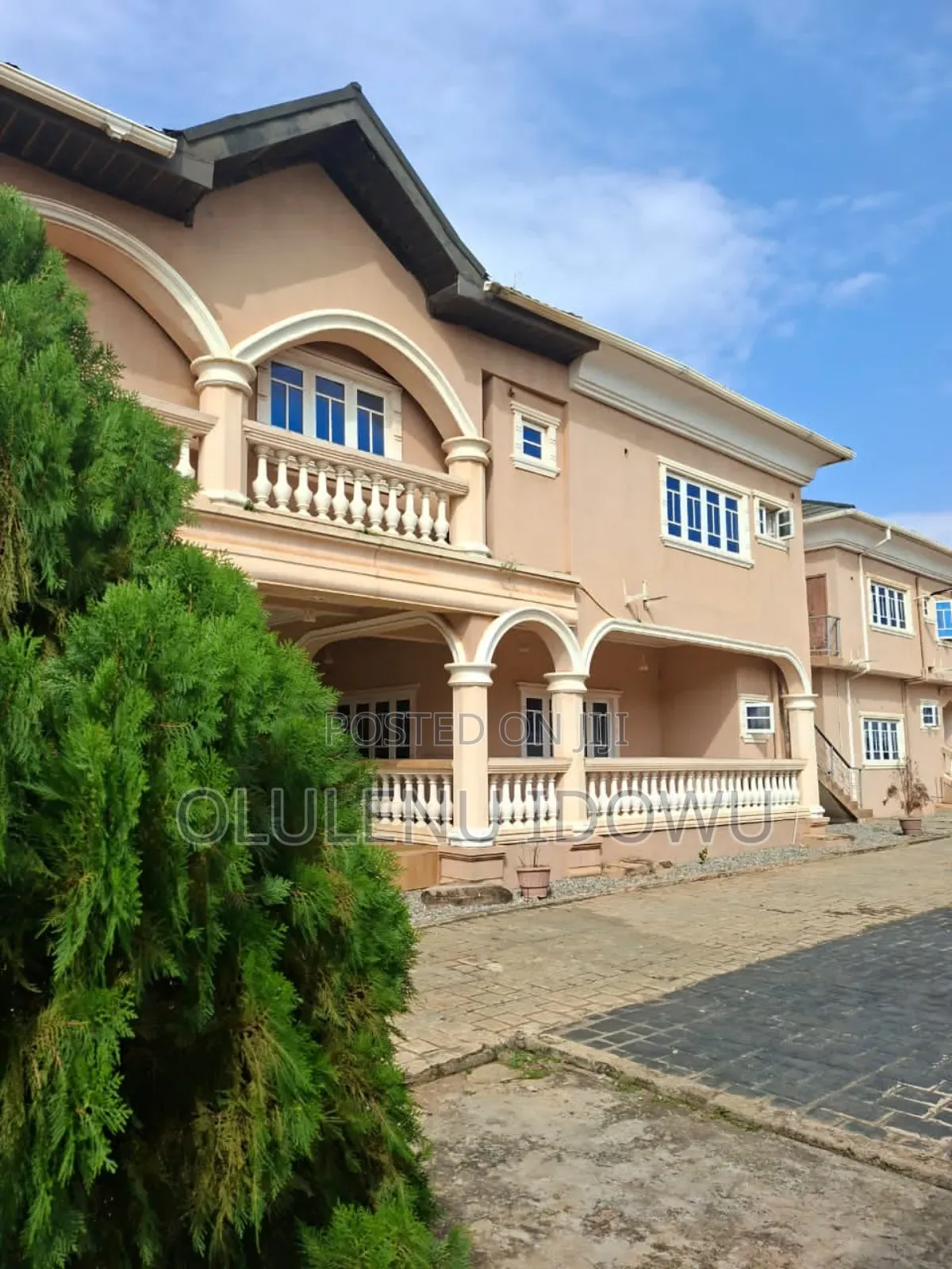 Furnished 2bdrm Block of Flats in Baruwa for sale in Baruwa