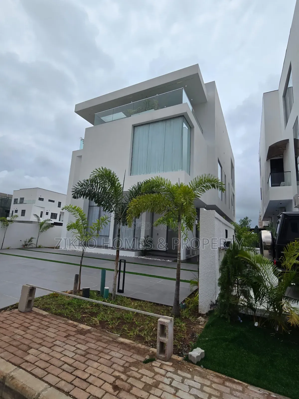 5bdrm Duplex in Ikate, Lekki for sale in Lekki