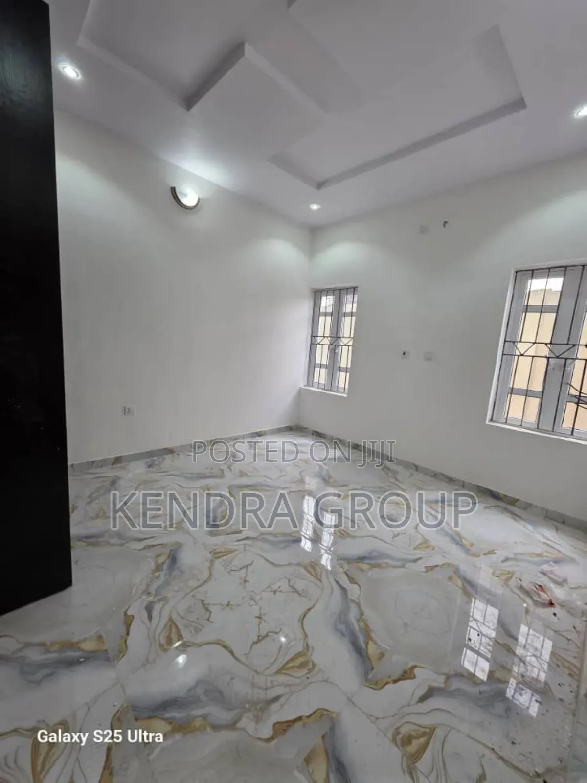 Furnished 2bdrm Block of Flats in Ilupeju, Coker Road for rent in Coker Road
