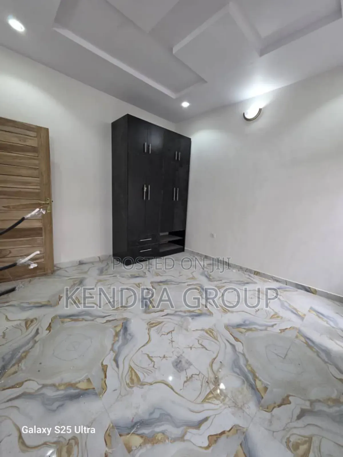 Furnished 2bdrm Block of Flats in Ilupeju, Coker Road for rent in Coker Road