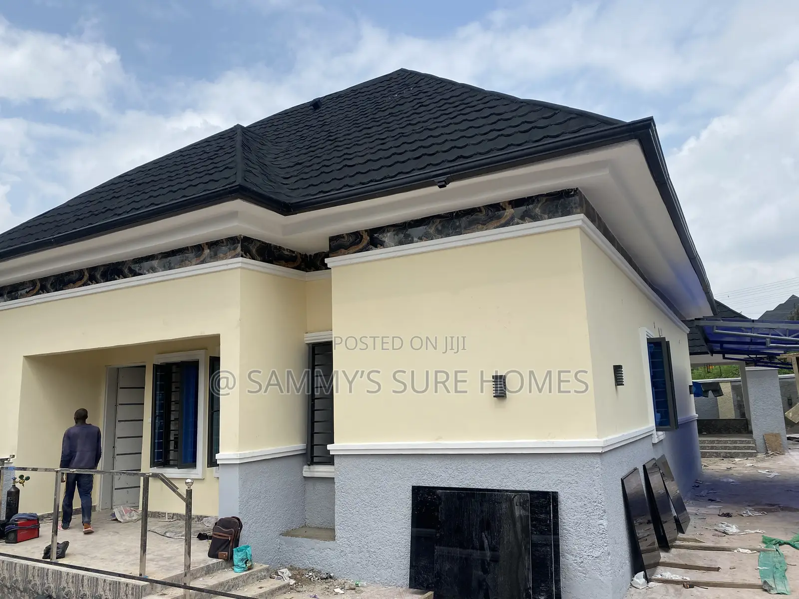 3bdrm Bungalow in Efab Queens Estate for sale in Gwarinpa