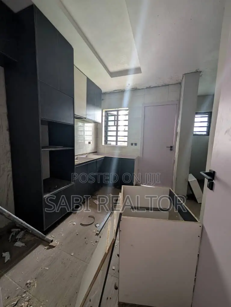 Furnished 3bdrm Apartment in Awuse Estate, Opebi for sale in Opebi