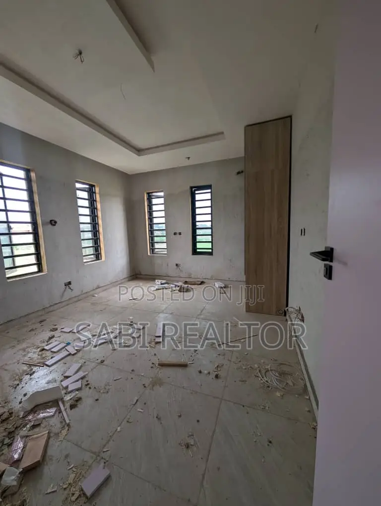 Furnished 3bdrm Apartment in Awuse Estate, Opebi for sale in Opebi