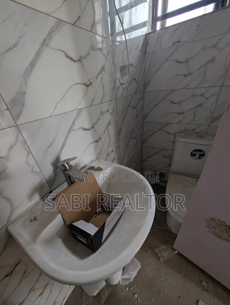 Furnished 3bdrm Apartment in Awuse Estate, Opebi for sale in Opebi