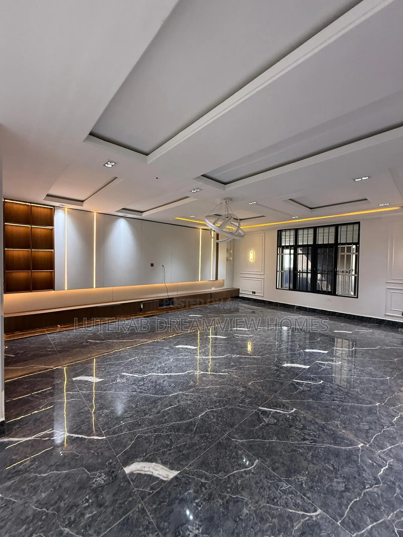 4bdrm Townhouse/Terrace in Kado for sale in Kado