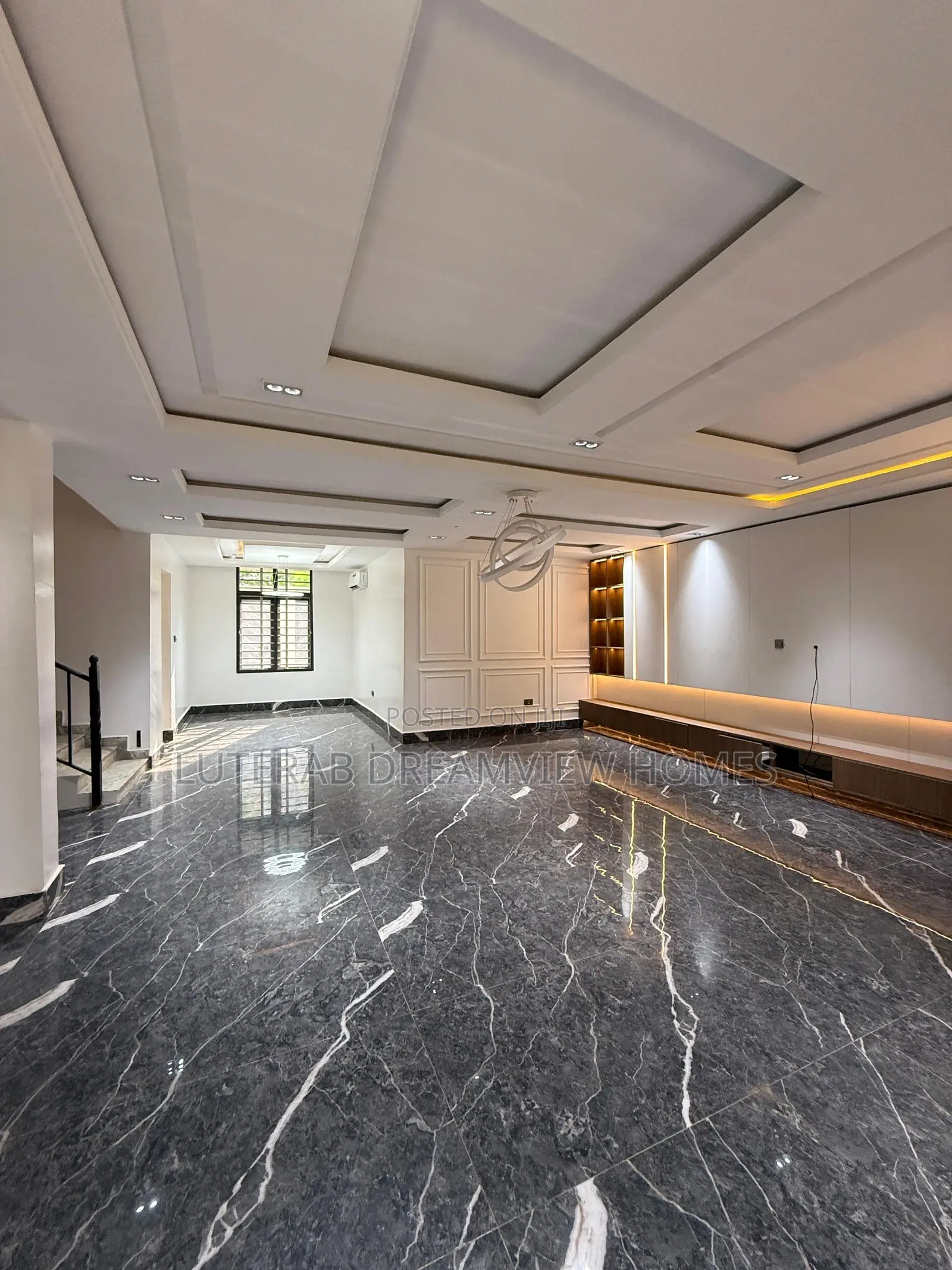 4bdrm Townhouse/Terrace in Kado for sale in Kado