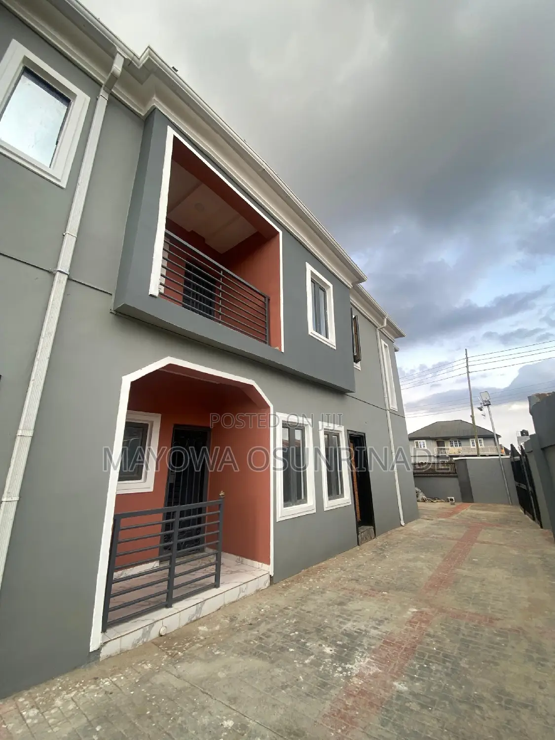 2bdrm Apartment in Akilapa, Idishin for rent in Idishin