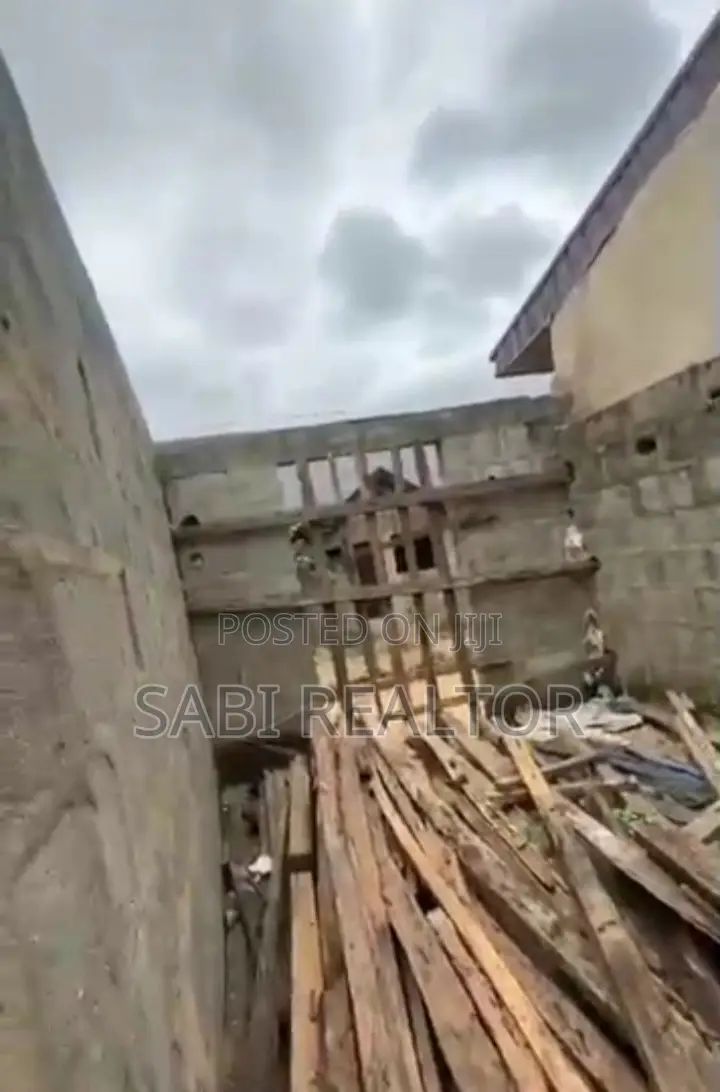 Mixed-Used Land With an Uncompleted Building at Joke-Ayo for Sale in Alagbado
