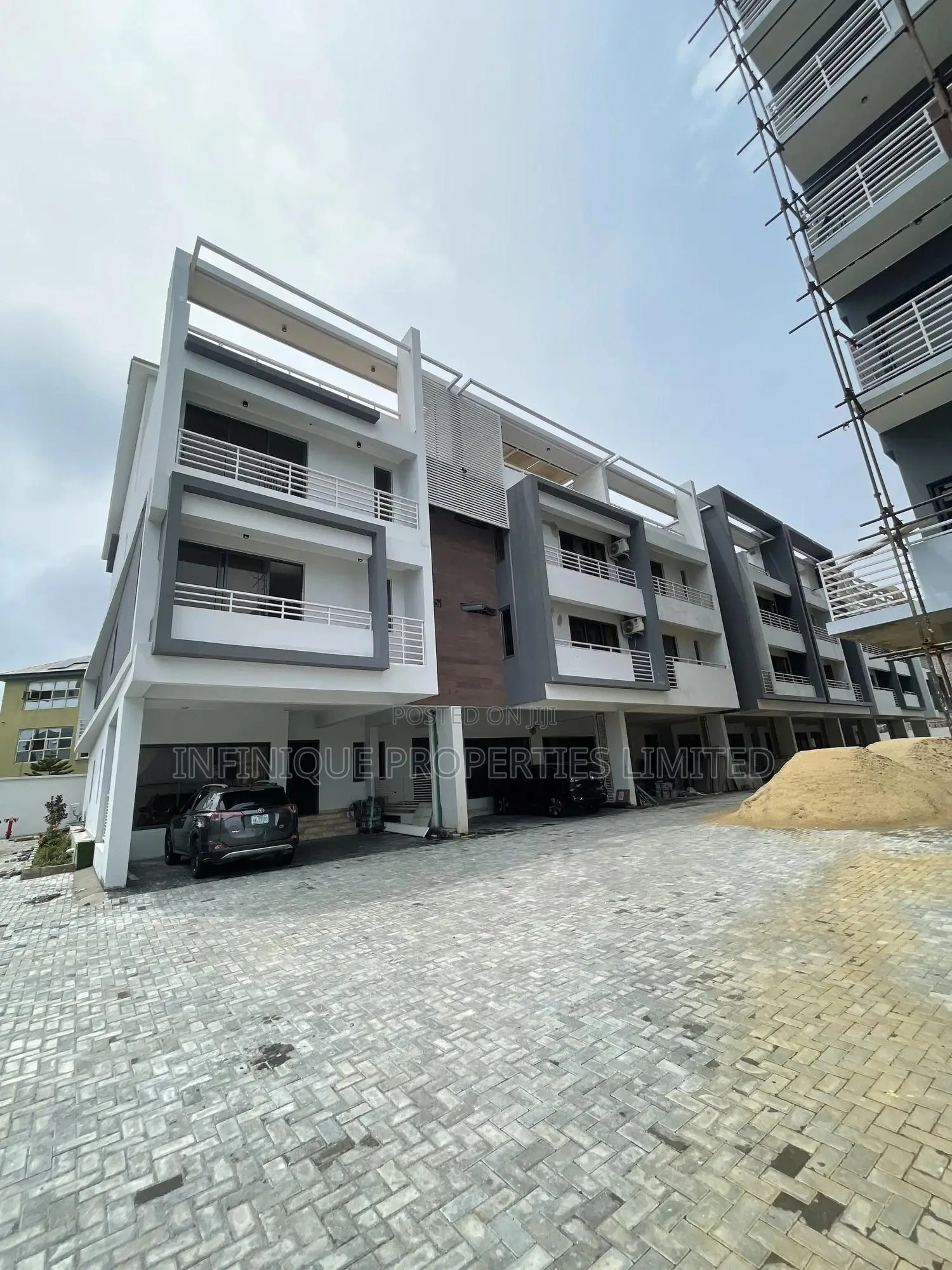 5 Bedroom + Bq Carcass in the Hearts of Lagos in Victoria Island Extension