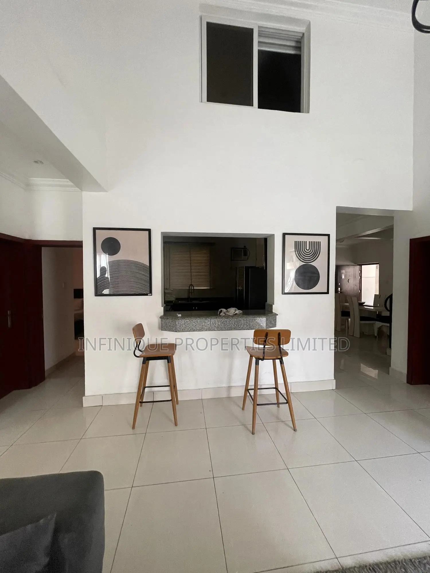 3bdrm Penthouse in Cadogan Estate, Osapa london for rent in Osapa london