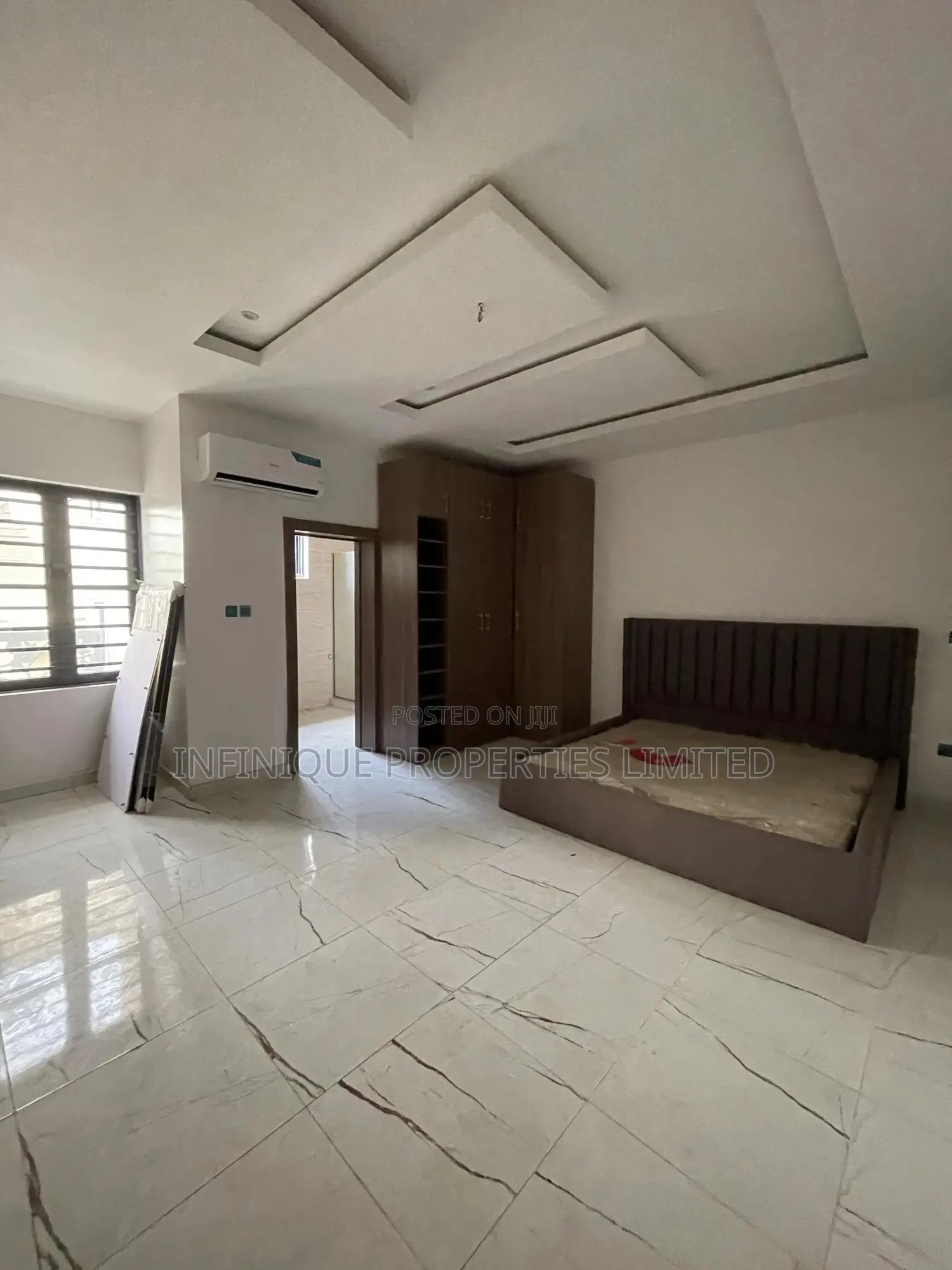 4bdrm Townhouse/Terrace in Ikeja Gra for Sale in Ikeja GRA