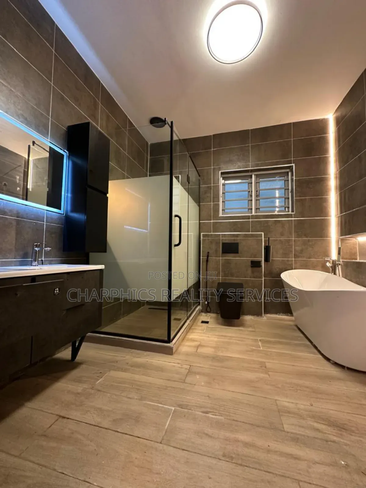 4bdrm Duplex in Omole Phase 1 for sale in Omole Phase 1