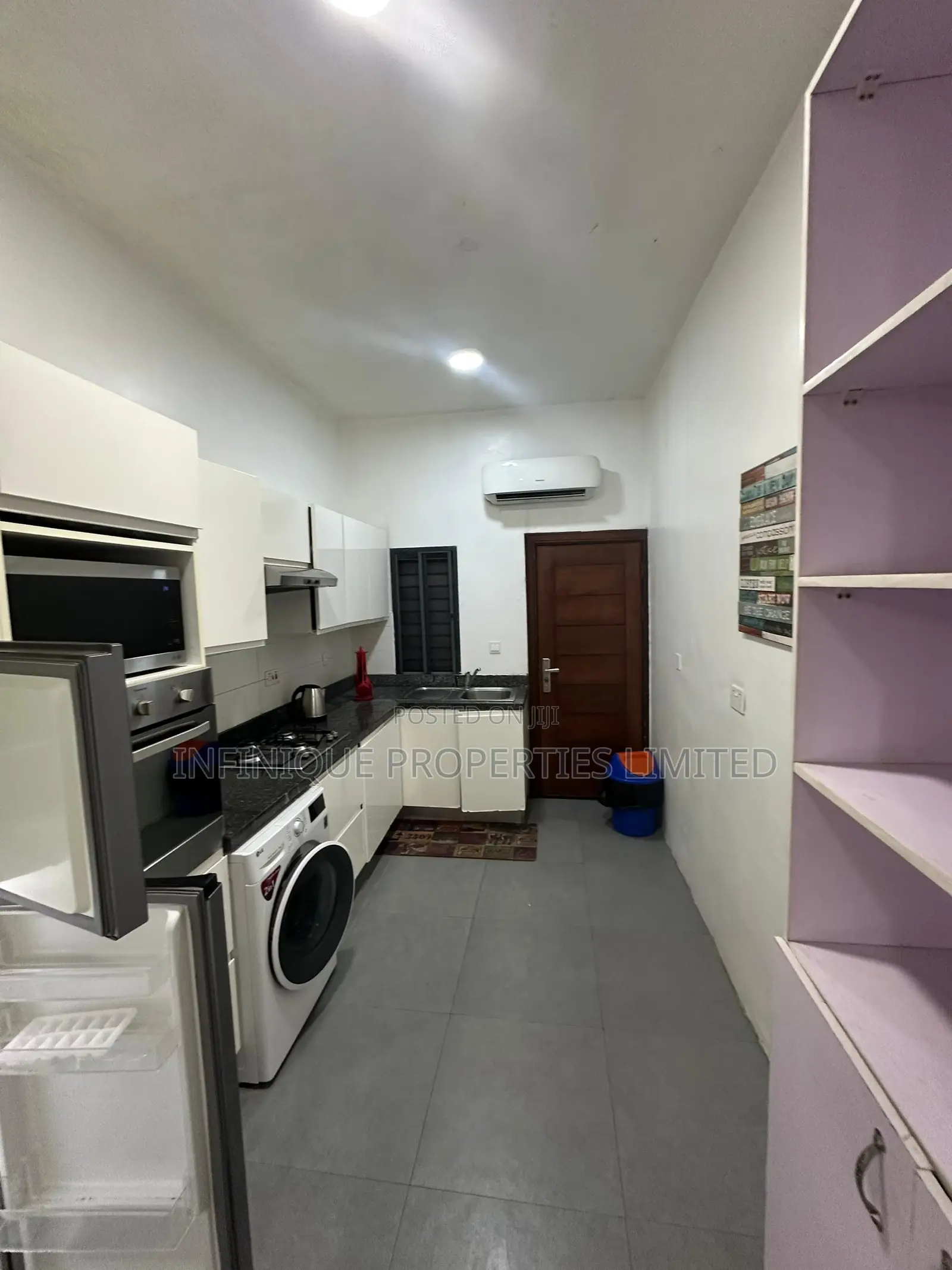 1bdrm Block of Flats in Victoria Island Extension for sale in Victoria Island Extension