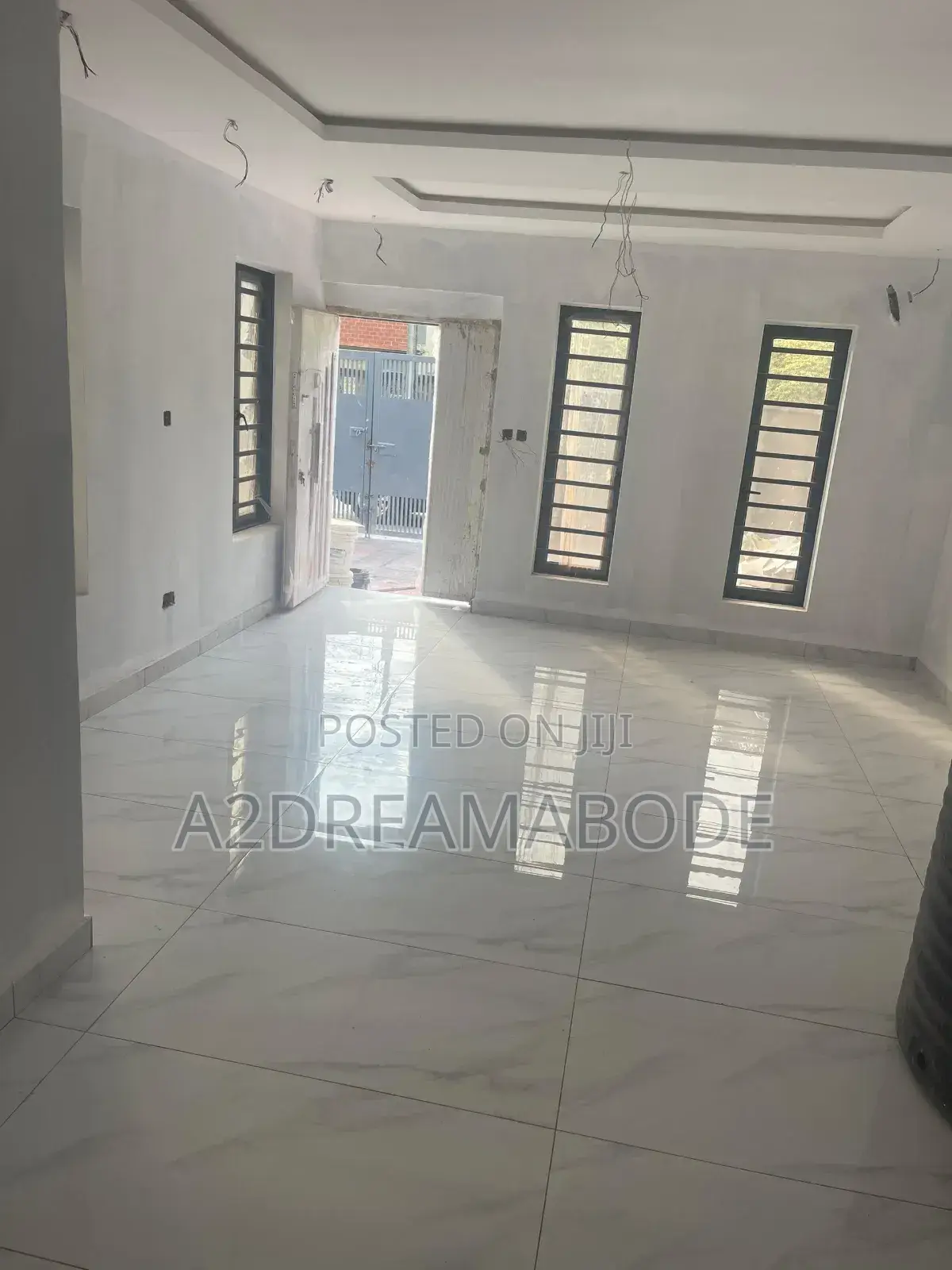 4bdrm Duplex in Off Awolowo, Ikeja for sale in Ikeja