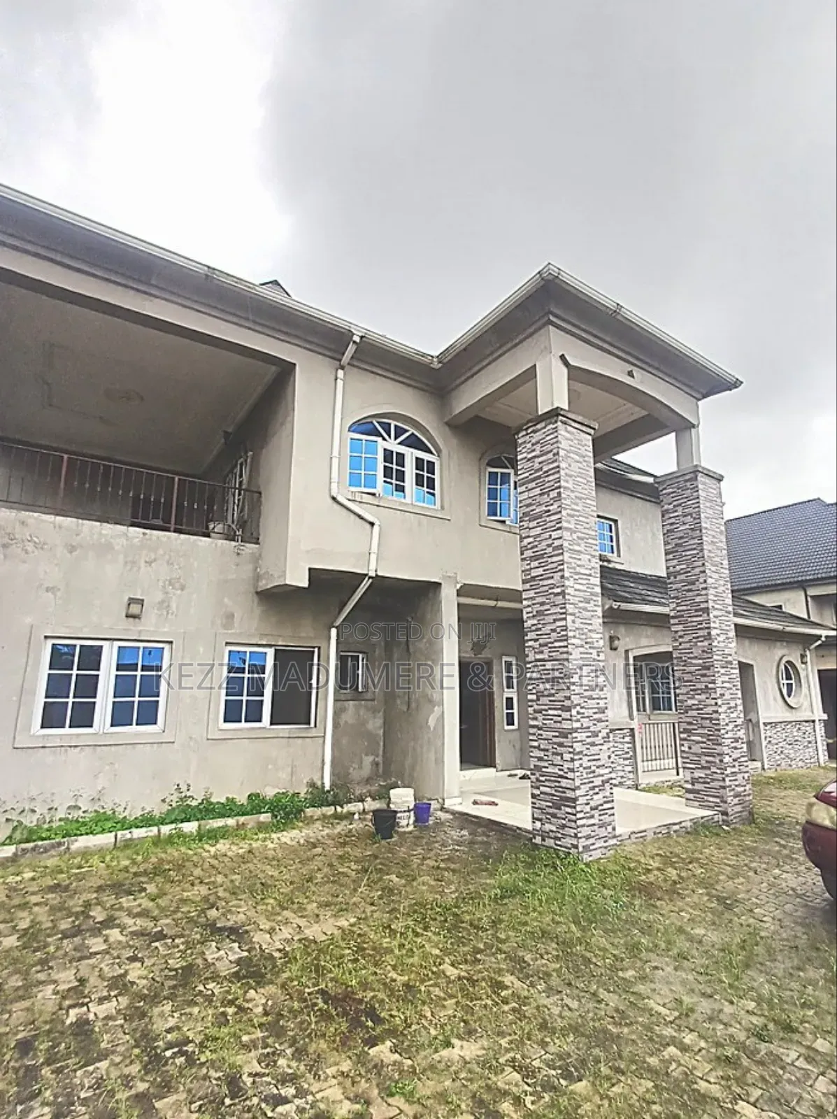 7bdrm Duplex in Inside A Gated for sale in Port-Harcourt