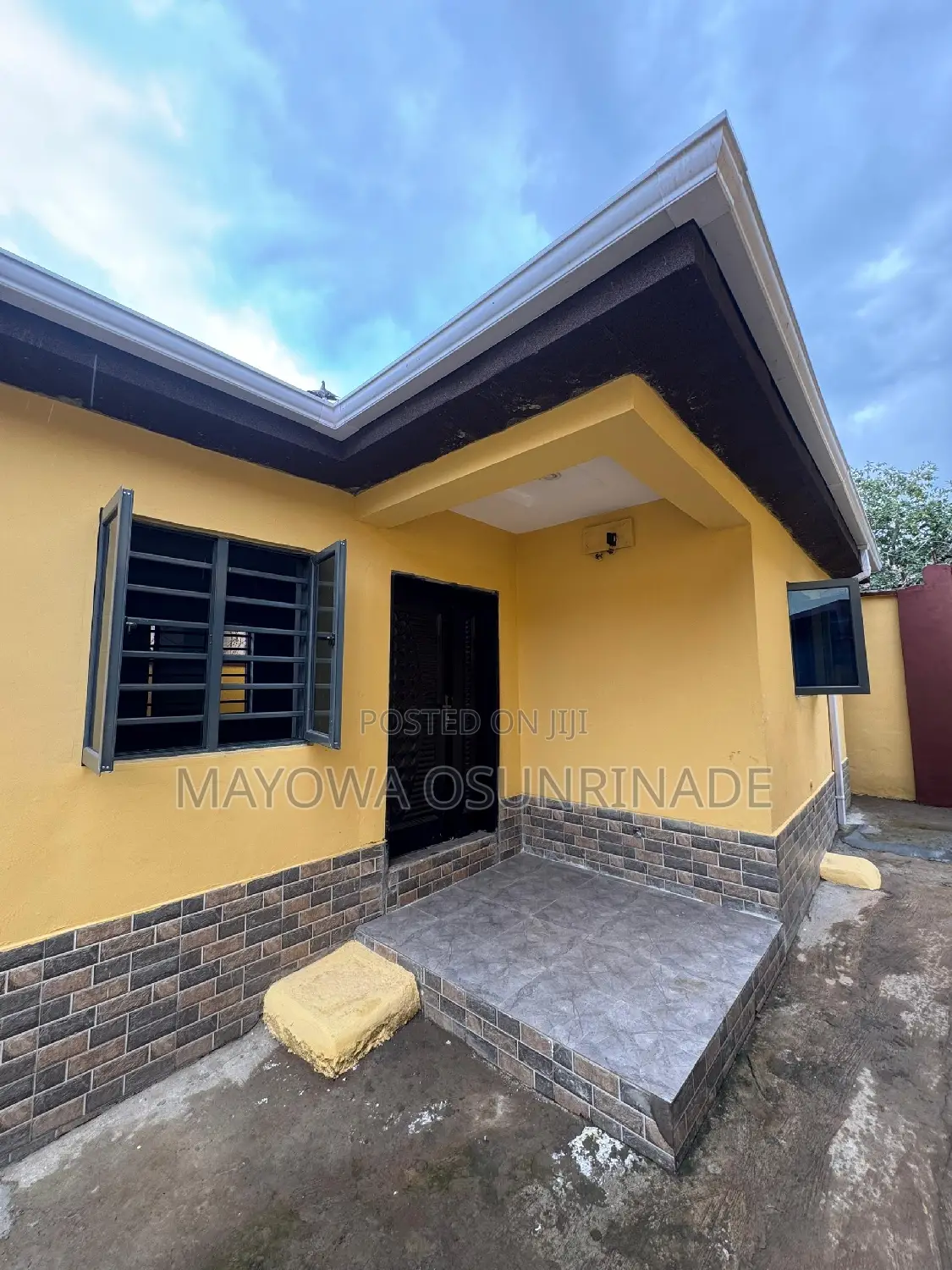 1bdrm Room & Parlour in Kolapo Ishola Gra, Akobo for rent in Akobo