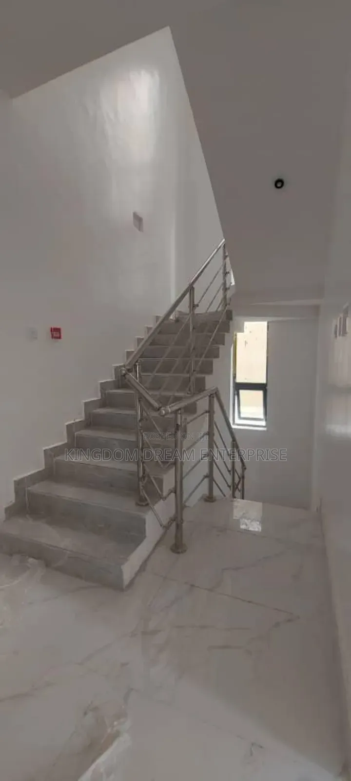 5bdrm House in Lekki Phase 1 for rent in Lekki Phase 1