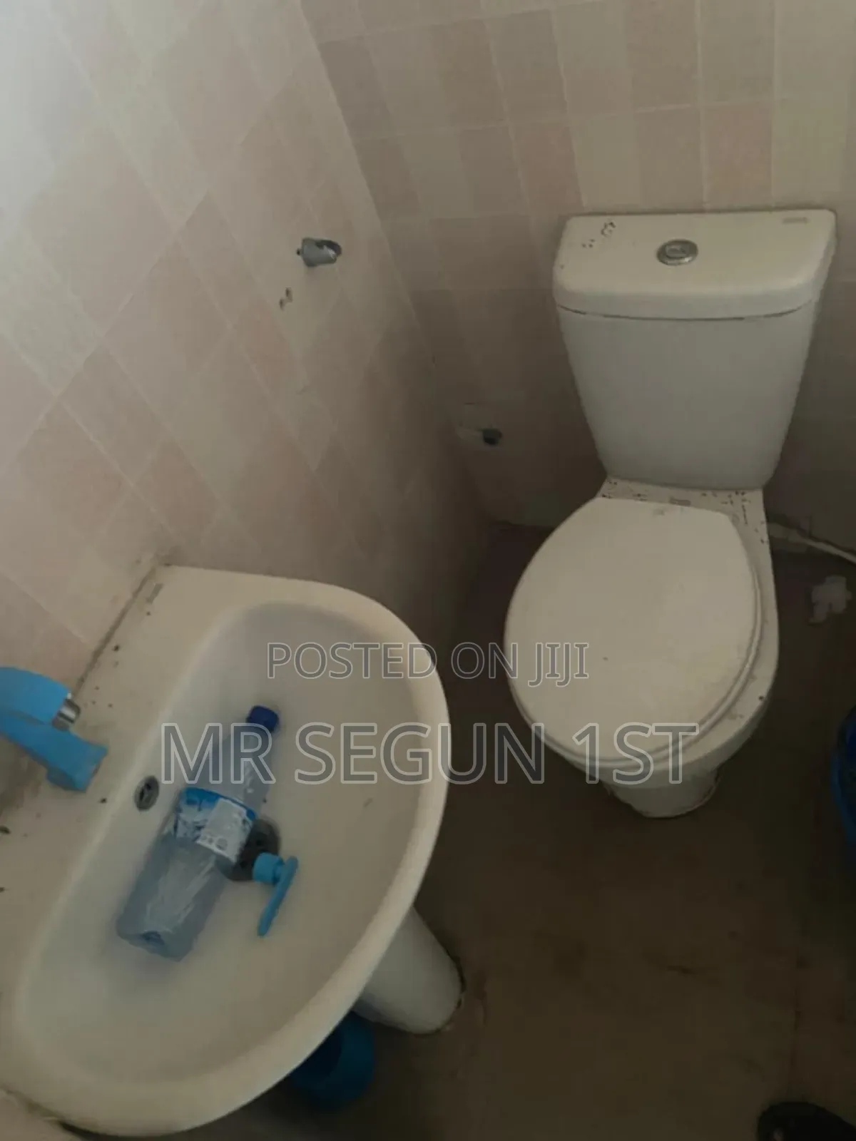 2bdrm Bungalow in Golden Estate, Akala Express for rent in Akala Express
