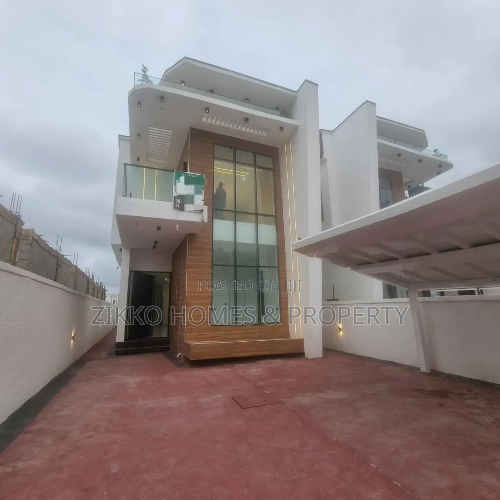 5bdrm Duplex in Ajah, Lekki for sale in Lekki