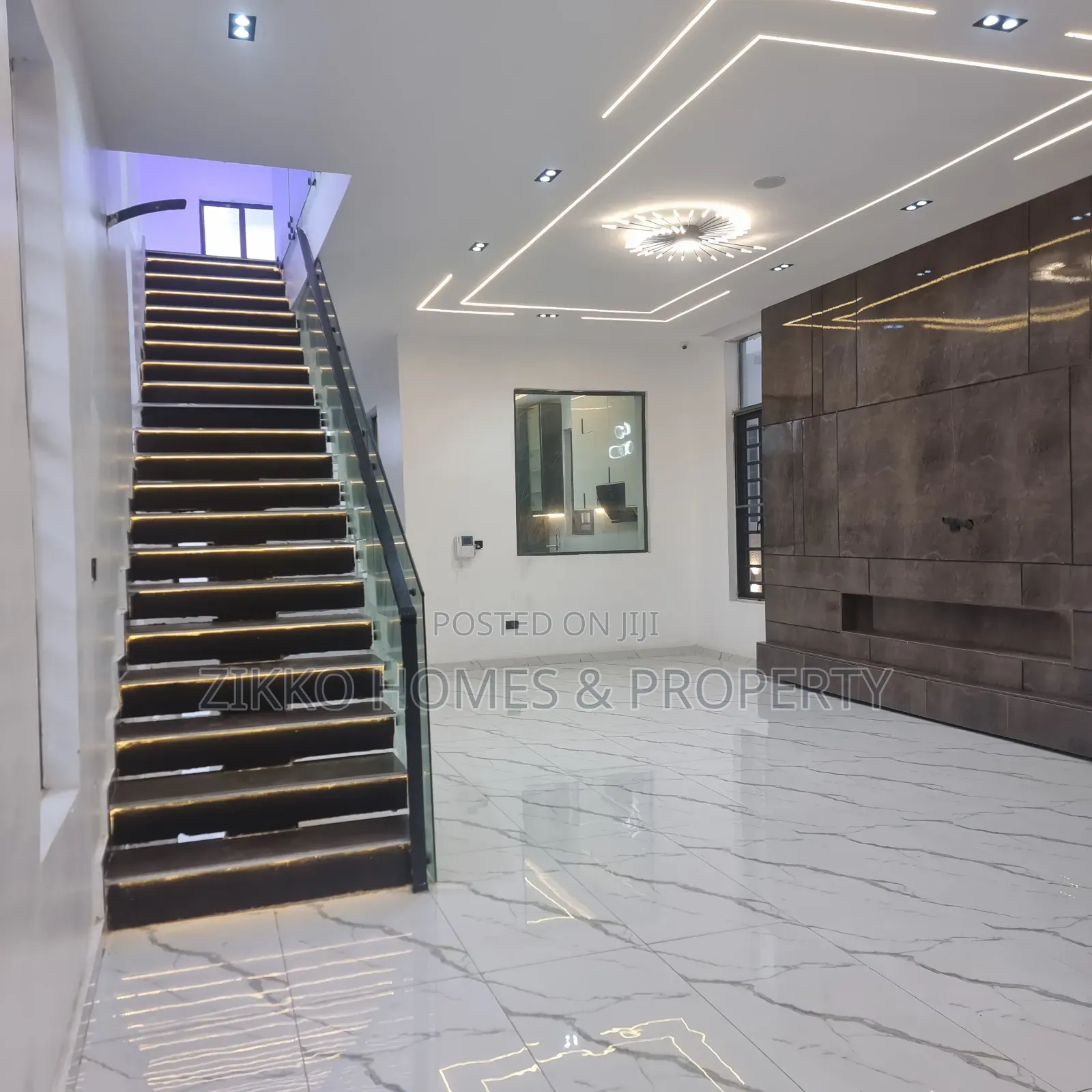 5bdrm Duplex in Ajah, Lekki for sale in Lekki