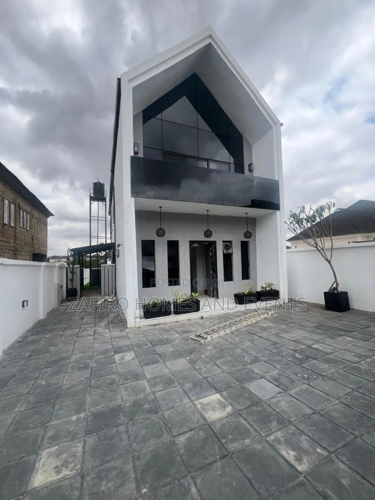 3bdrm Duplex in Kolapo Ishola G R.A, for sale in Ibadan