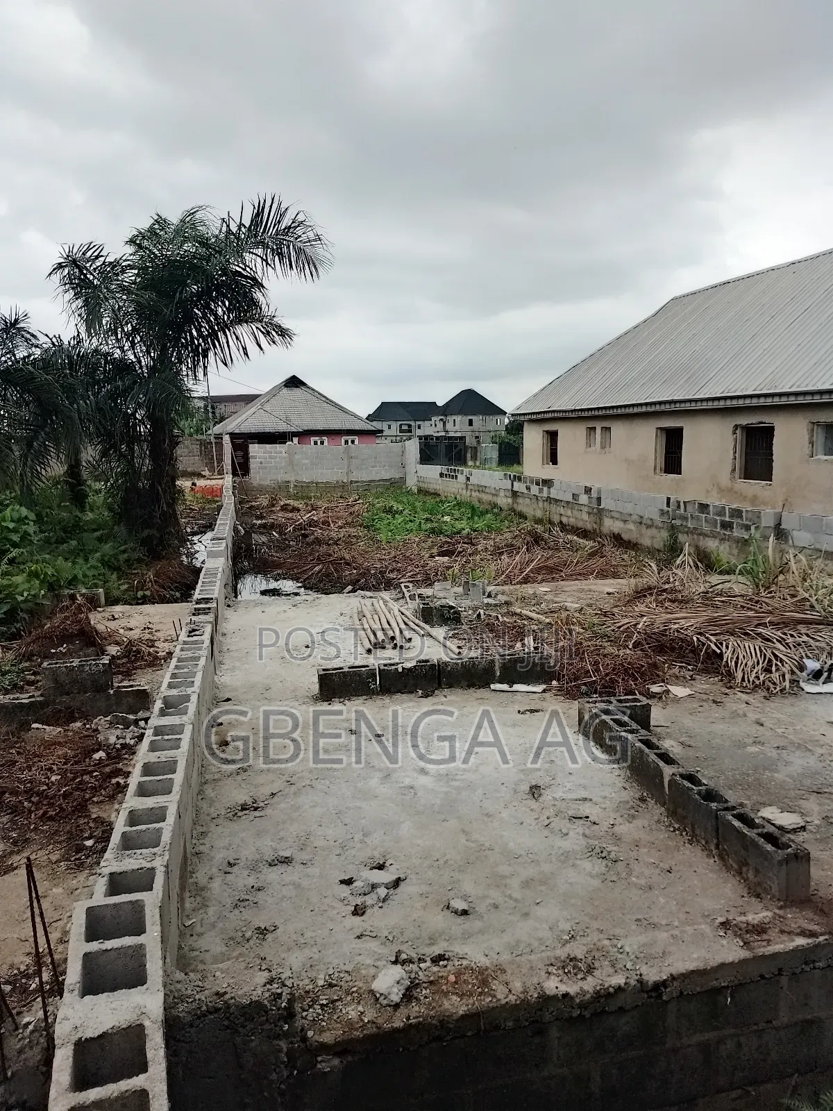 Half Plot With Foundation for Sale in Iseri Olofin