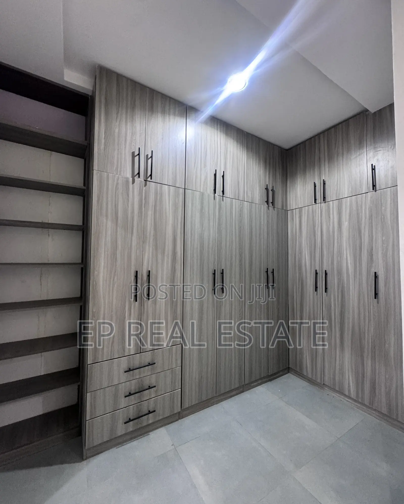 4bdrm Townhouse/Terrace in Jahi for sale in Jahi