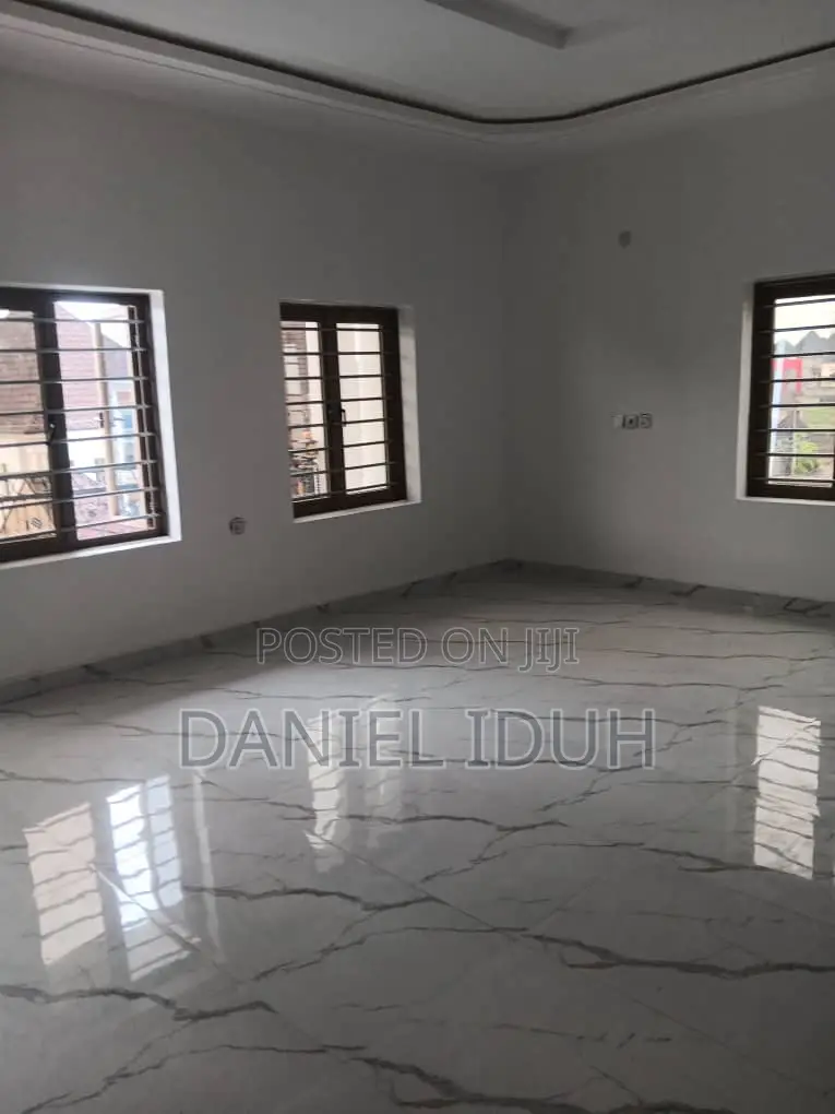 4bdrm Duplex in Riverpark, Lugbe District for rent in Lugbe District