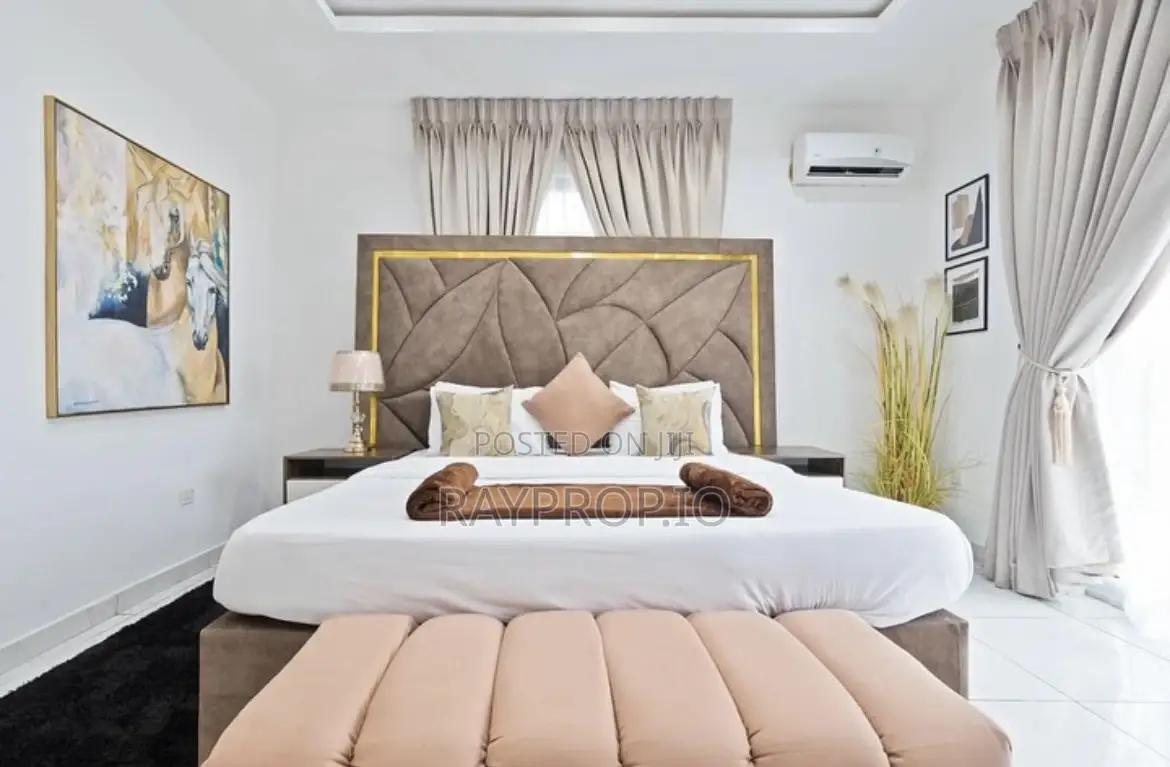 4 Bedroom Shortlet in Victoria Island in Victoria Island Extension