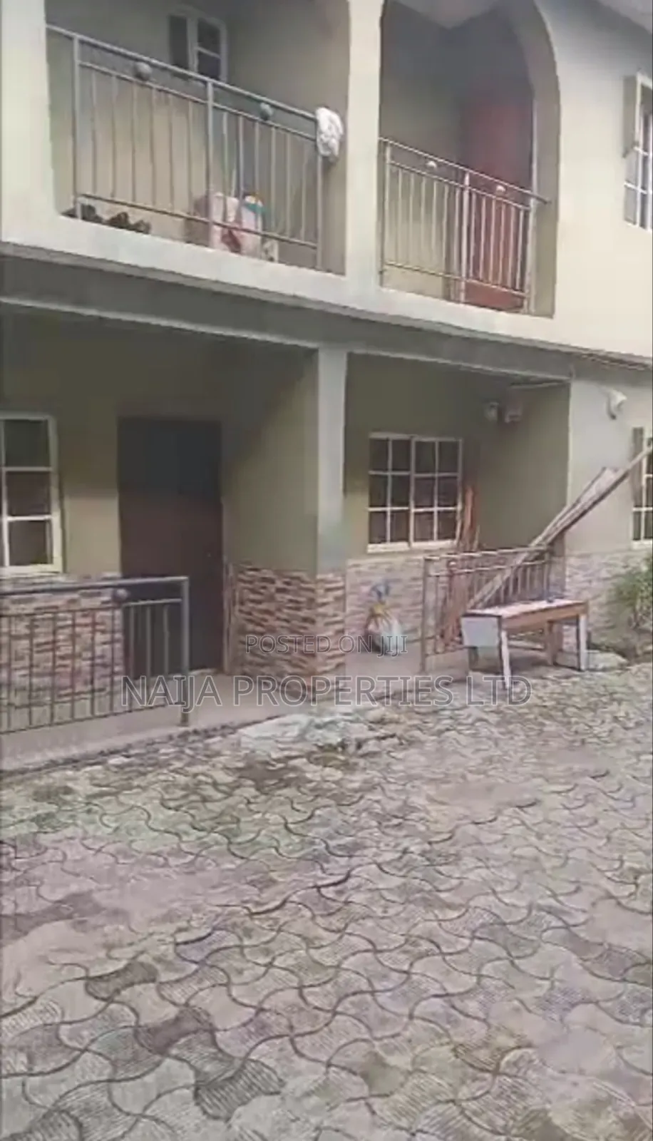 3bdrm Duplex in Warike, Abijo for sale in Abijo