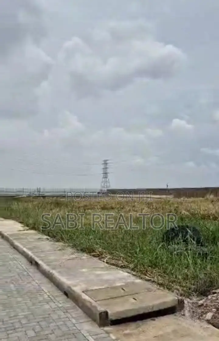 Strategically Located Non Waterfront 1,158sqms Residential Zone in Ikoyi