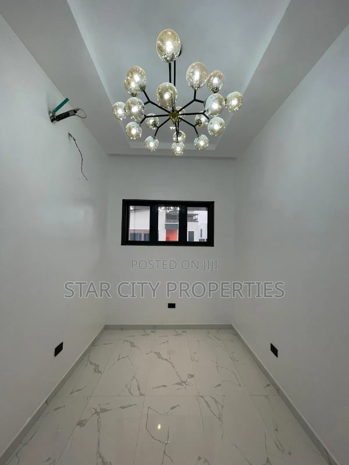5bdrm Duplex in Osapa London Estate for sale in Osapa london