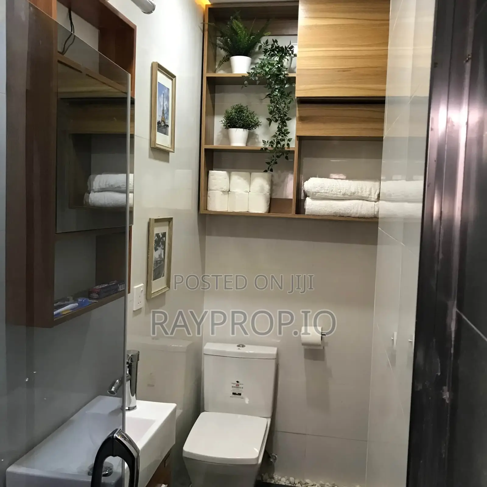 143899re - Studio Shortlet in Lekki Phase 1 in Lekki Phase 1
