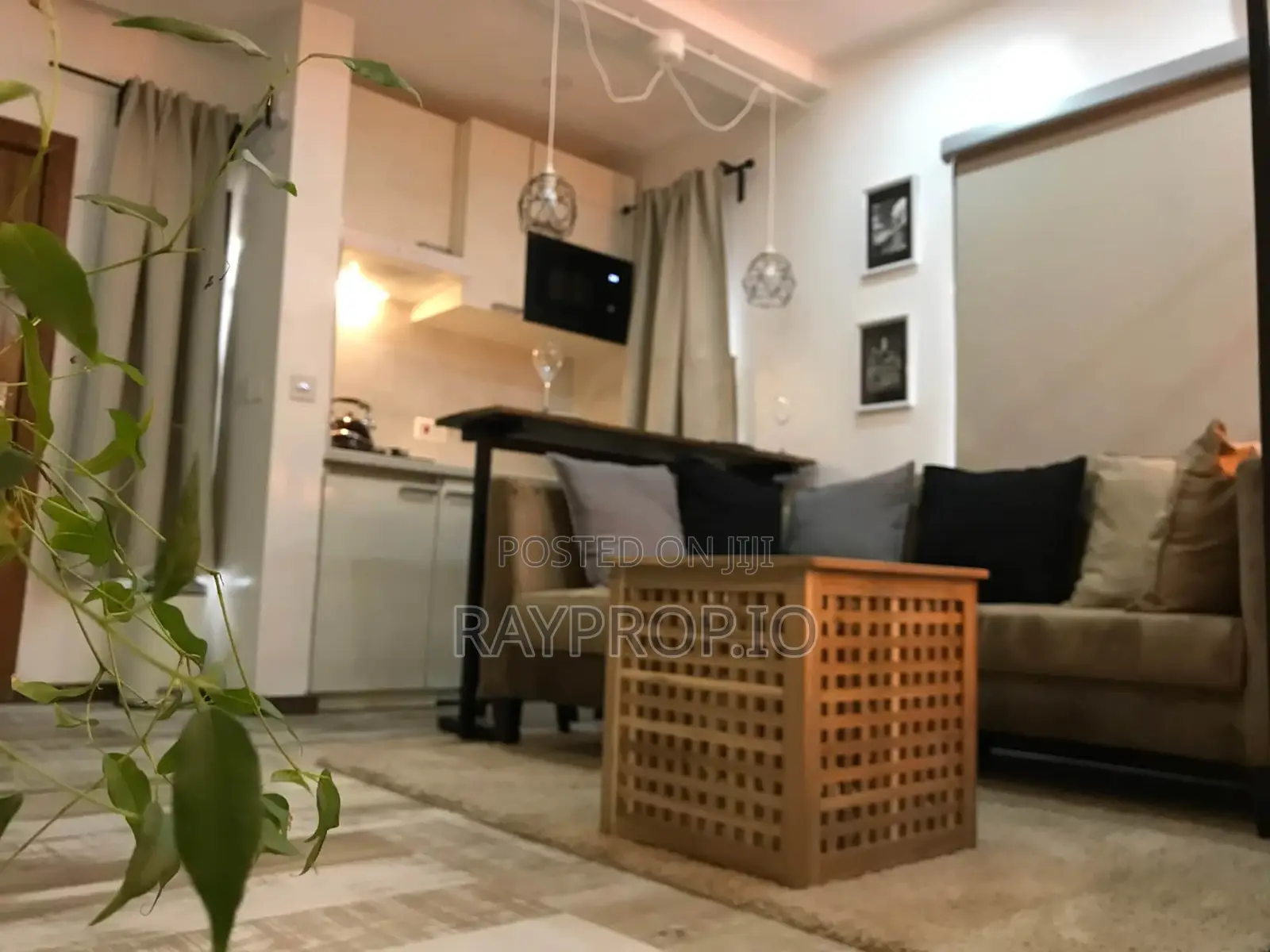 143899re - Studio Shortlet in Lekki Phase 1 in Lekki Phase 1