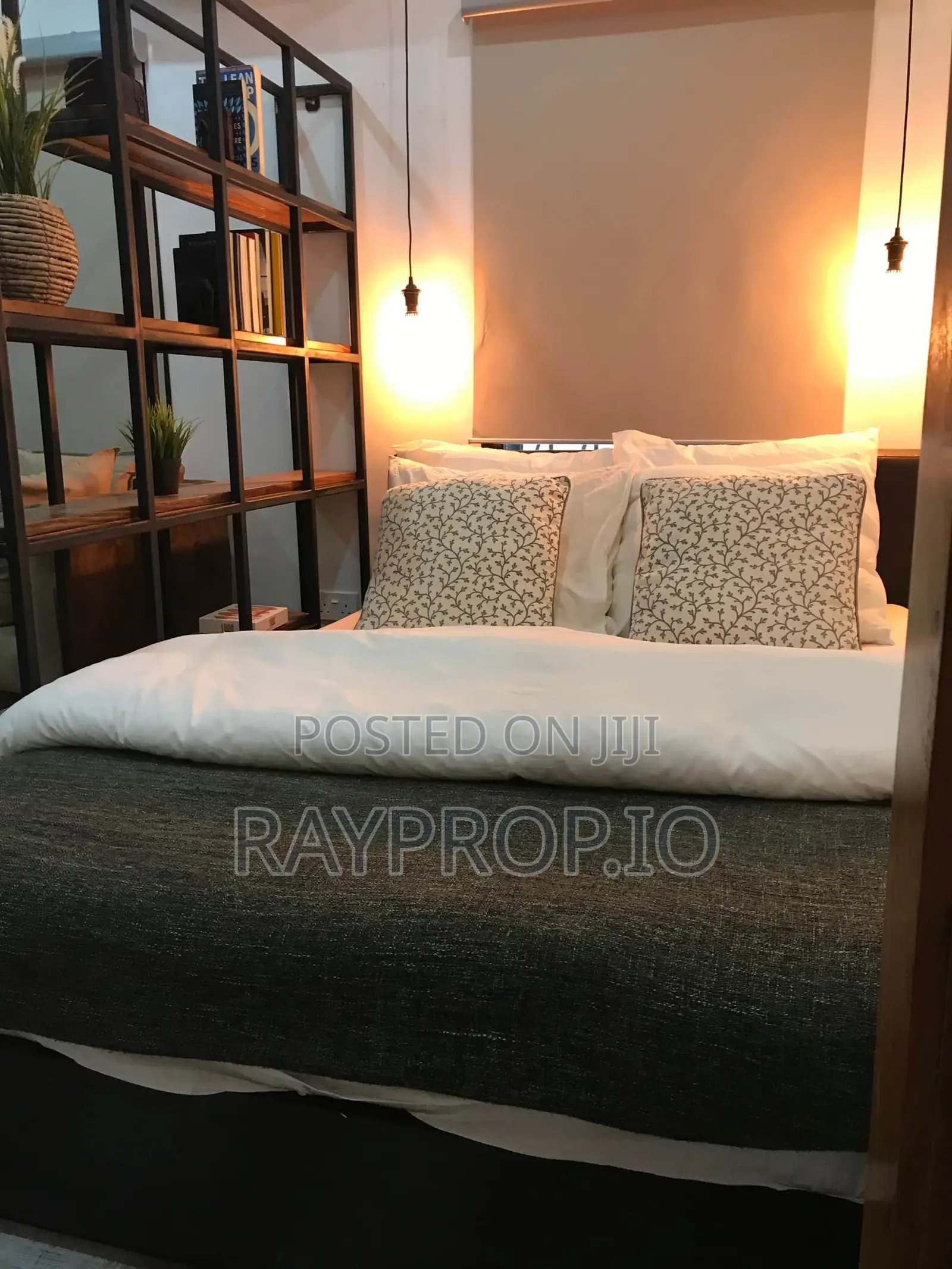 143899re - Studio Shortlet in Lekki Phase 1 in Lekki Phase 1