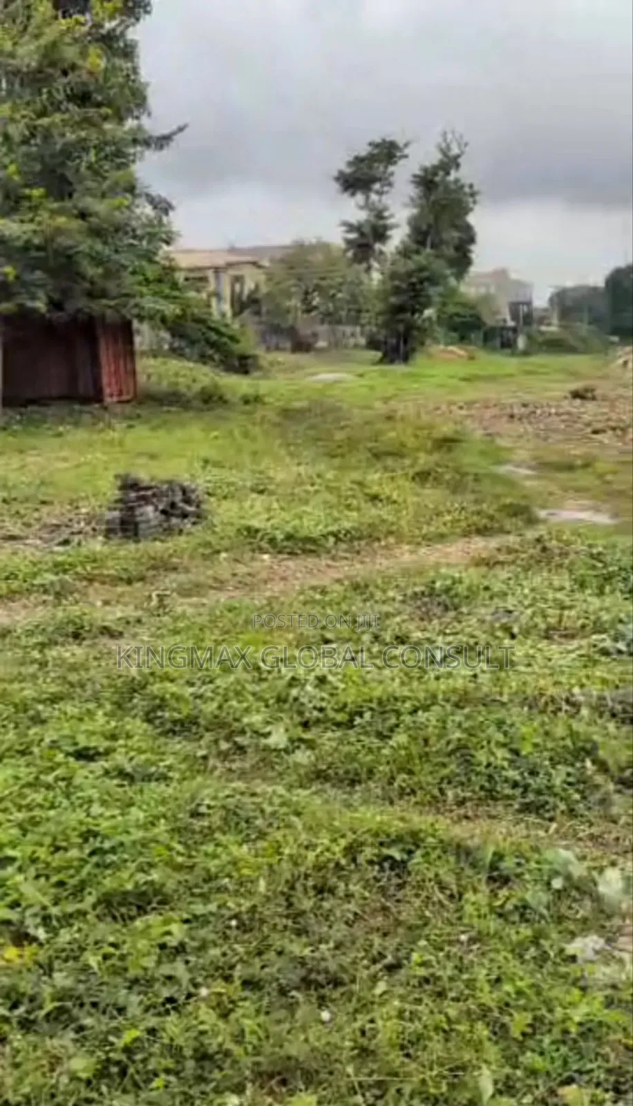 Commercial Plot for Sale: 4 Hectares With Cofo in Zone 5 / Wuse