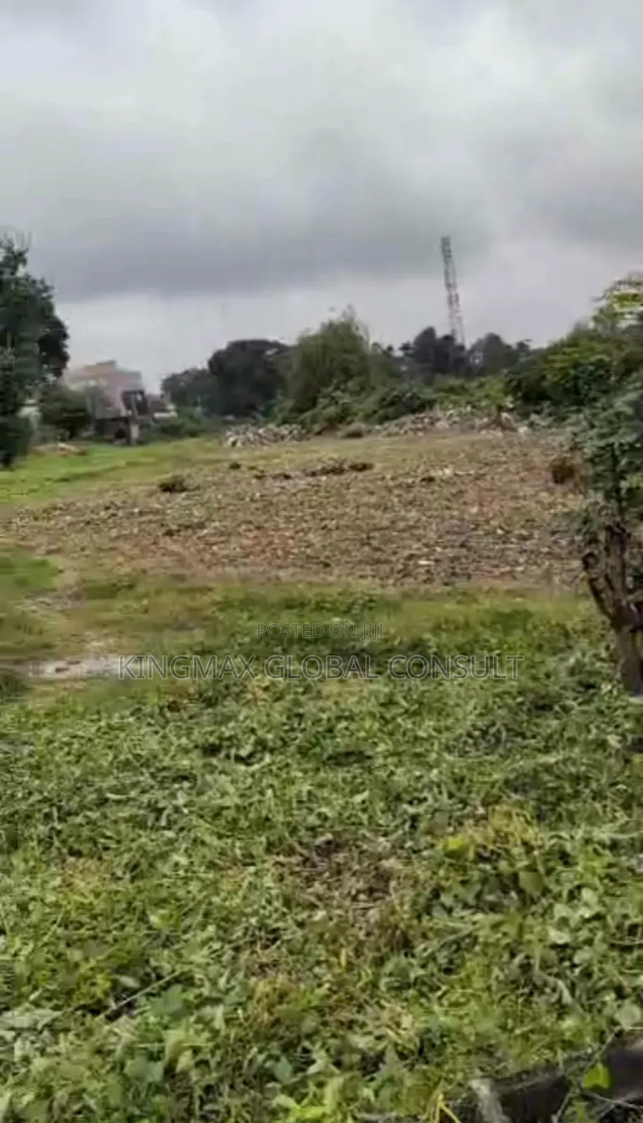 Commercial Plot for Sale: 4 Hectares With Cofo in Zone 5 / Wuse