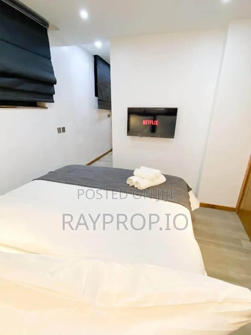 1 Bedroom Shortlet in Ikoyi in Dolphin Estate