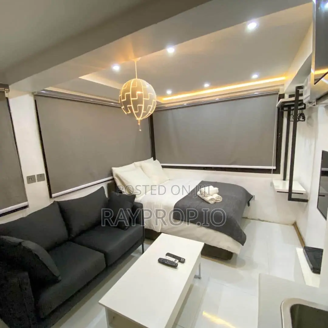 Studio Shortlet in Ikoyi in Dolphin Estate