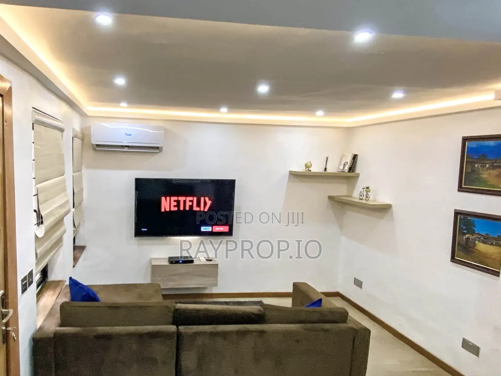 828011xc - 1 Bedroom Shortlet in Ikoyi in Dolphin Estate