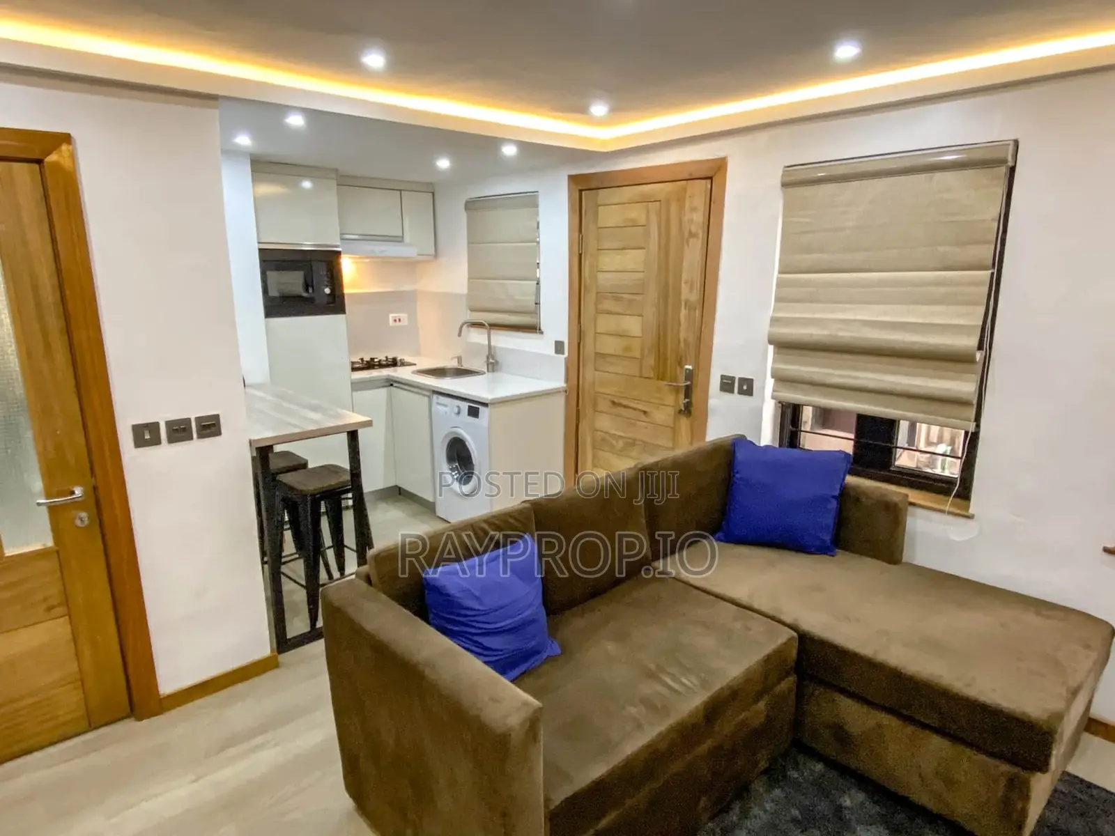 828011xc - 1 Bedroom Shortlet in Ikoyi in Dolphin Estate