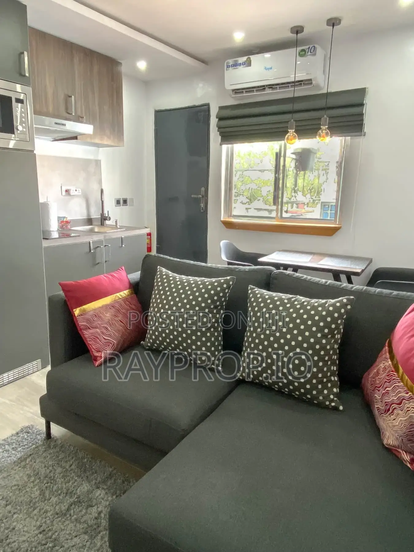 244144oj - 1 Bedroom Shortlet in Ikoyi in Dolphin Estate