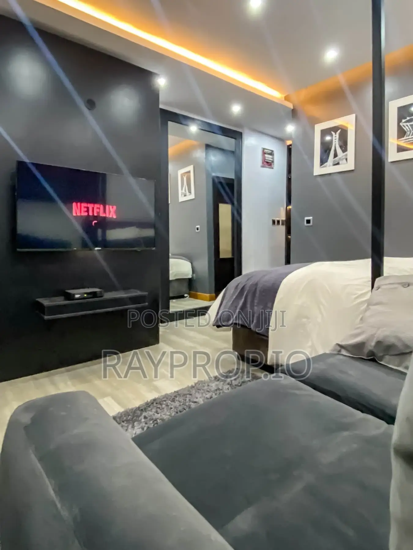 Studio Shortlet in Ikoyi in Dolphin Estate