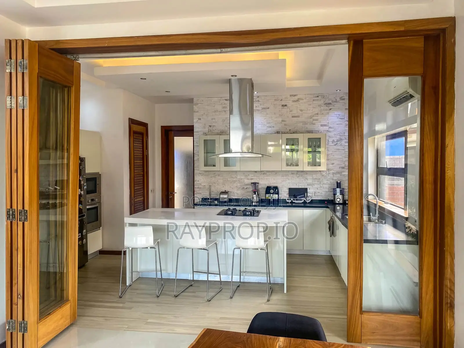 4 Bedroom Shortlet in VGC in VGC / Ajah