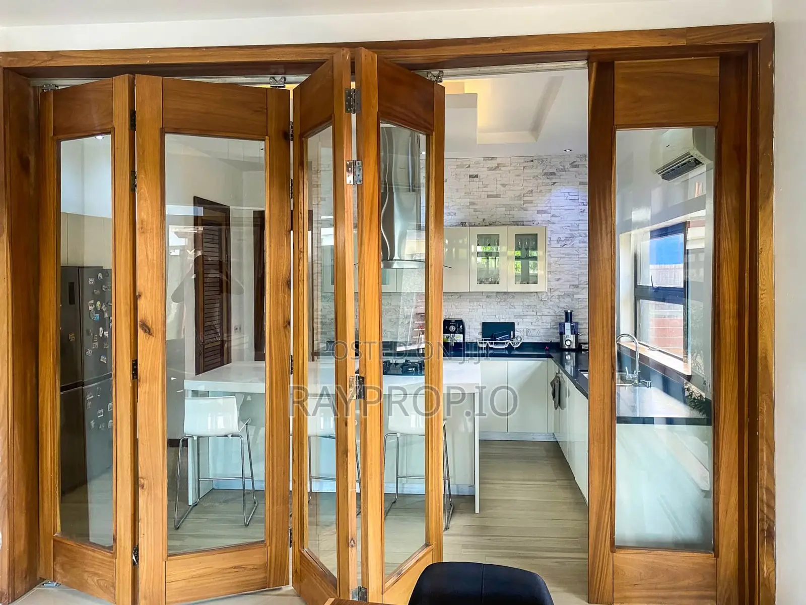 4 Bedroom Shortlet in VGC in VGC / Ajah