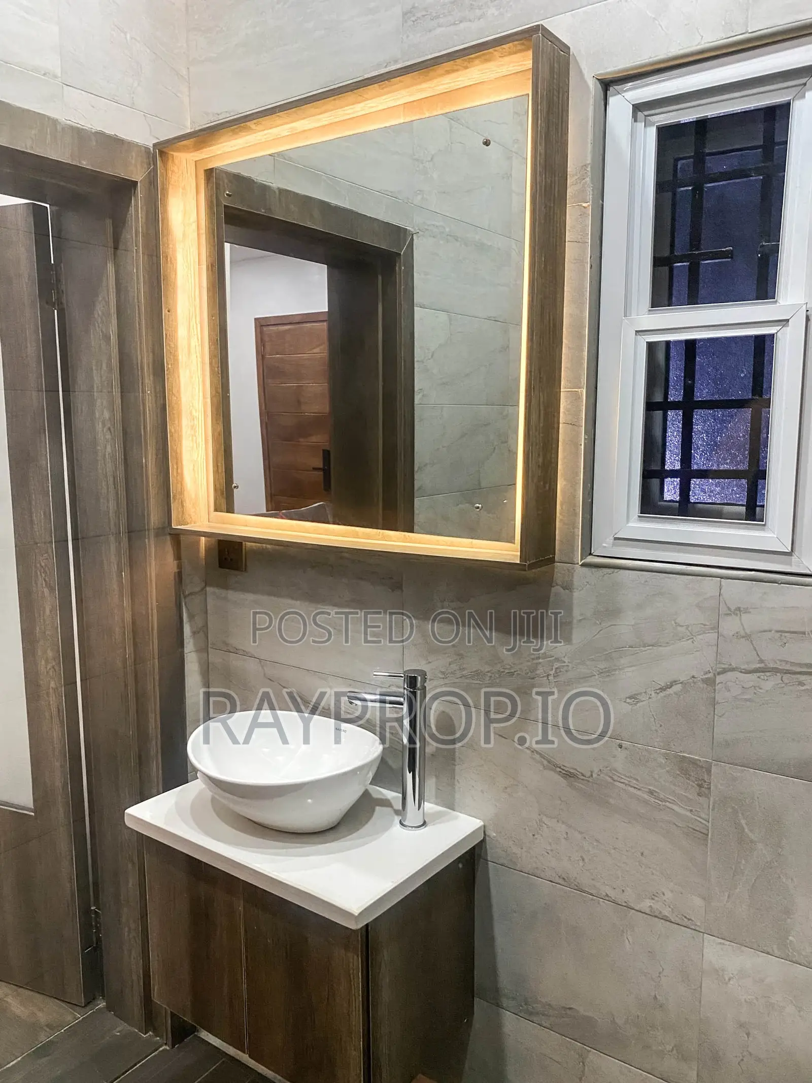 1 Bedroom Shortlet in Lekki in Lekki Phase 1
