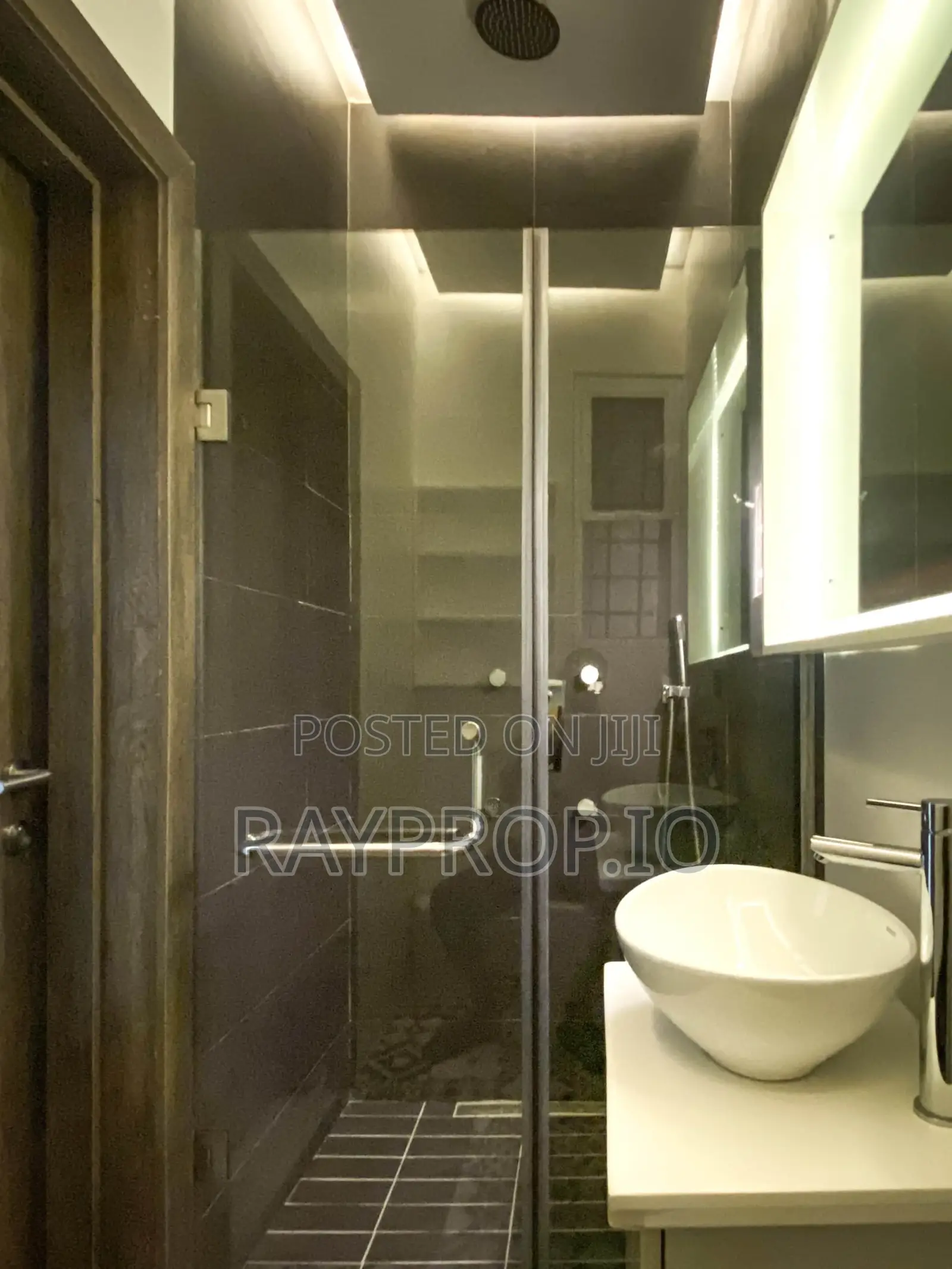 775155lj - Studio Shortlet in Lekki Phase 1 in Lekki Phase 1
