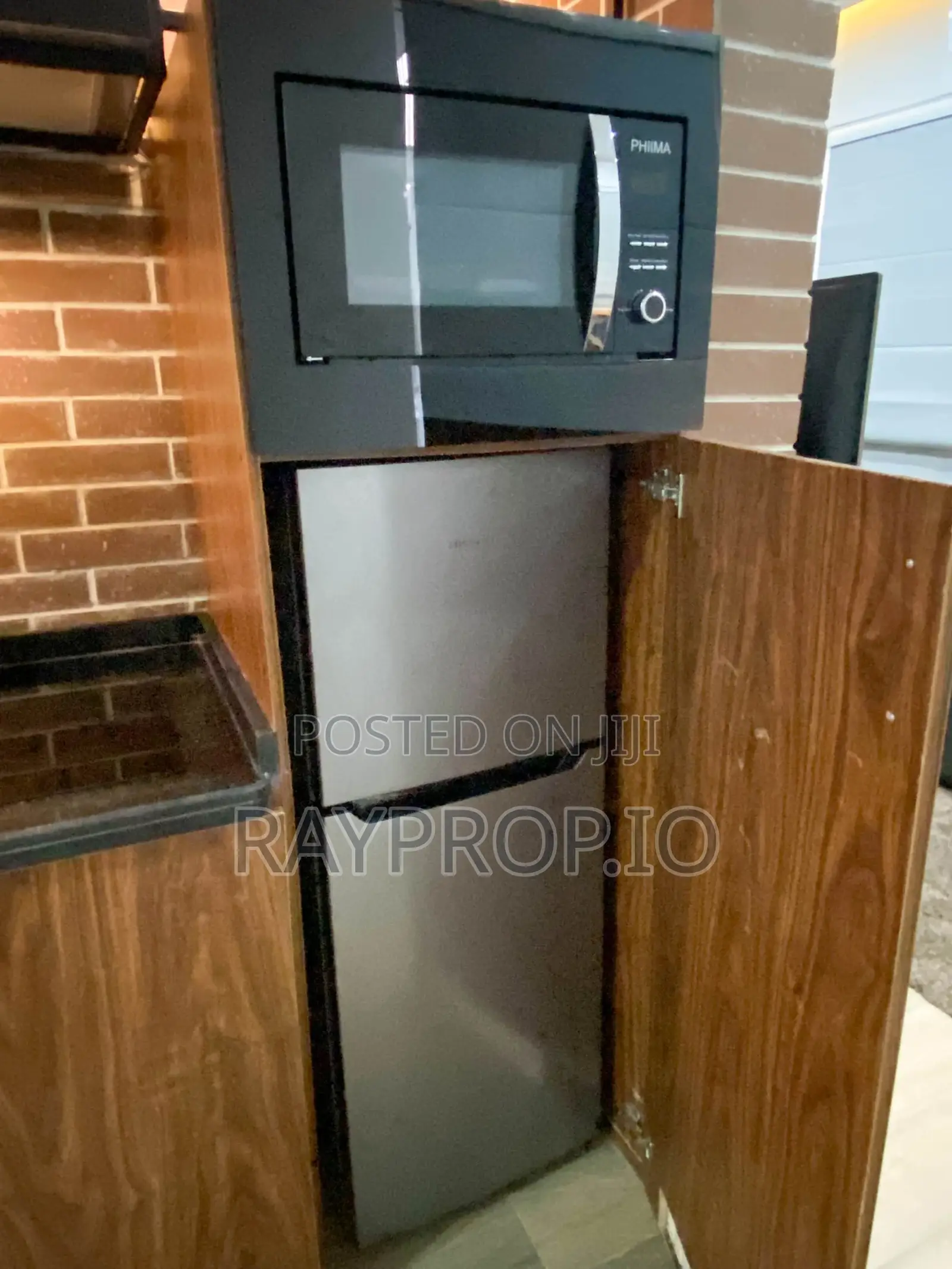 Studio Shortlet in Lekki Phase 1 in Lekki Phase 1